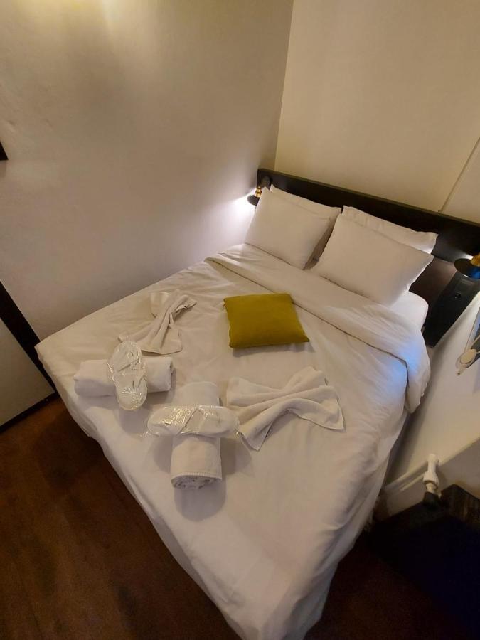 Mates Istiklal Suites Istambul Exterior foto